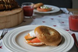 Feestdagen: Kerstbrunch ideeën + een recept voor gepocheerde eieren