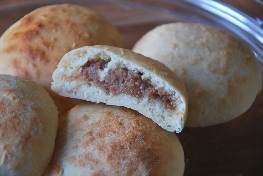 Broodjes met kastanjepuree vulling