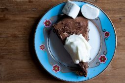 No-bake chocoladetaart met Baileys en Oreo’s