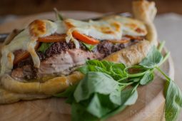 Zalm in bladerdeeg van Jamie Oliver