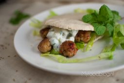 Pitabroodjes met kip en tzatziki