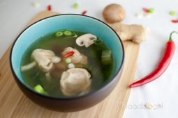 Authentieke Chinese wontonsoep