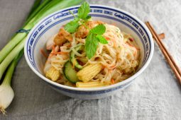 Vietnamese noodle salade