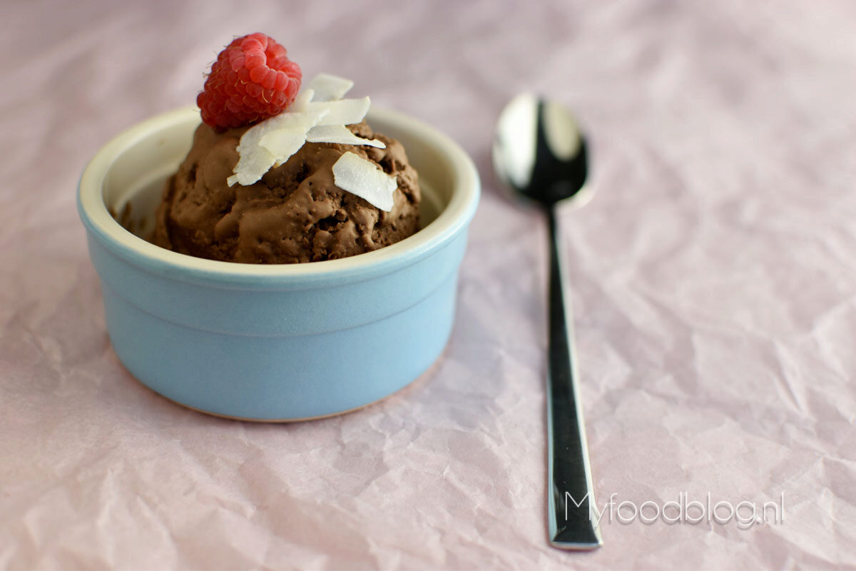 pijn lexicon Namens Kokos chocolade ijs (zonder ijsmachine) - My Food Blog