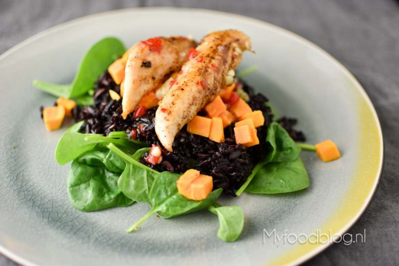 Thai sweet chili kip salade