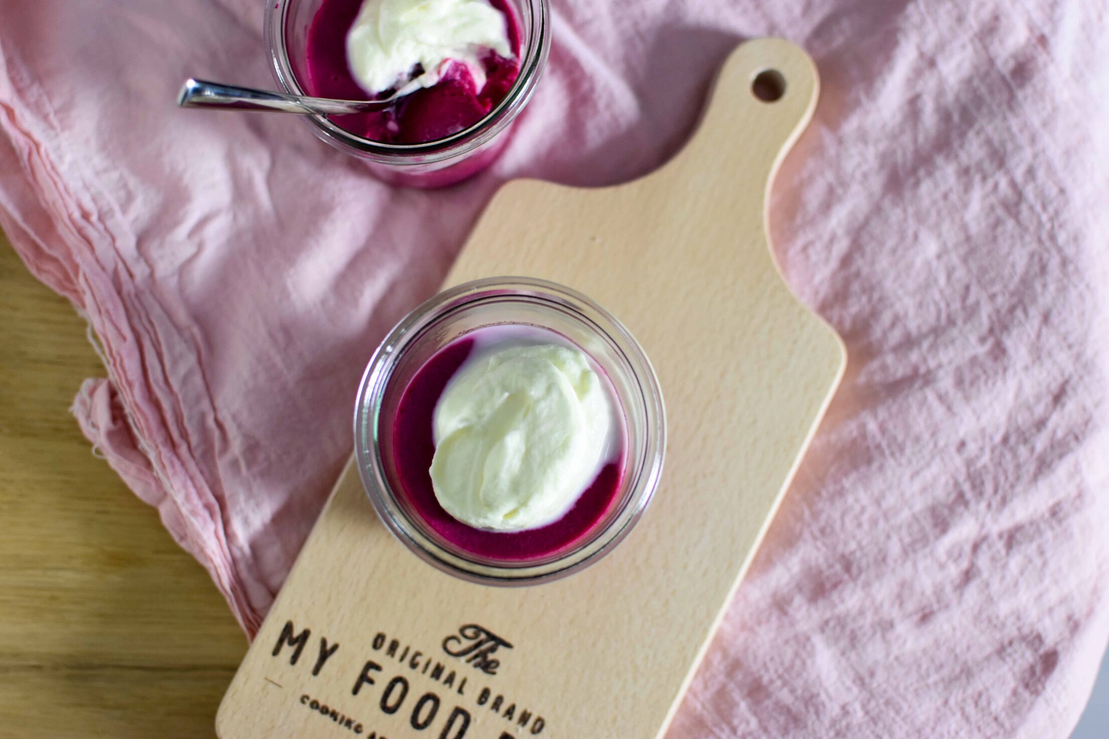 Bieten panna cotta (bieten dessert)