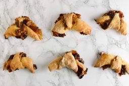 Rugelach met chocolade, walnoot & sinaasappel