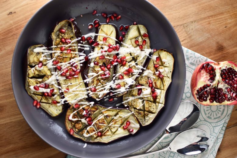 Midden-Oosterse gegrilde aubergine