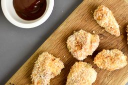 Zelf kipnuggets maken in de oven