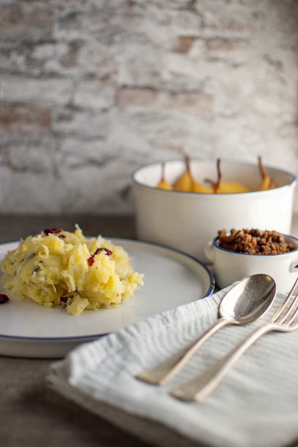 Vegetarische zuurkool stamppot met vega stoofvlees