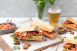 Banh mi (Vietnamees broodje) met tempeh