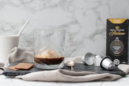 Affogato (espresso met ijs) & lekkere, goedkope koffiecups!