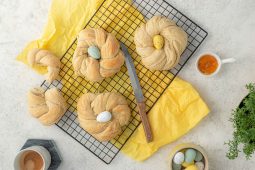 Italiaanse paasbroodjes maken (vlechtbroodjes)