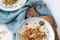 Spitskool met vegetarisch gehakt (klaar in 10 minuten!)