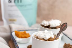 Gezonde pumpkin spice mug cake (eiwitrijk ontbijt)
