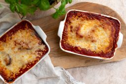 Aubergine lasagne: heerlijke vegetarische lasagne!