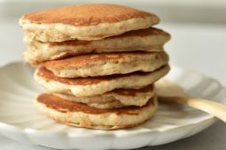 Zuurdesem pannenkoeken – super fluffy en zacht!