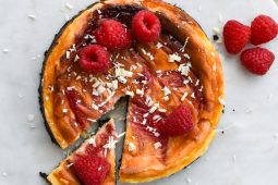 Witte chocolade cheesecake met framboos & Oreo (American style)